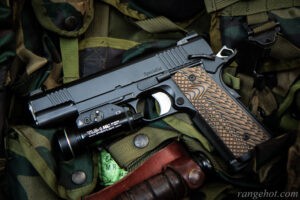 Dan Wesson Specialist 1911 45 ACP