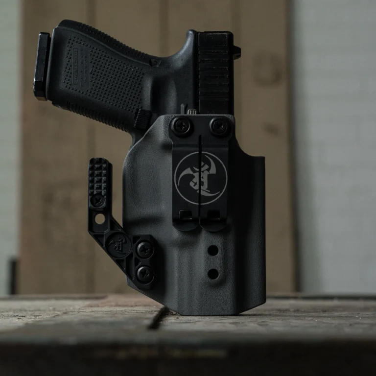 Glock 19 Gen 5 in Appendix Kydex Holster.